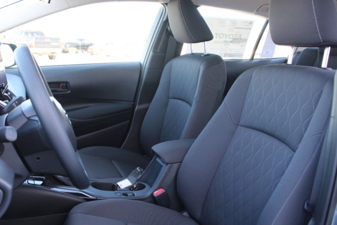New 2026 Toyota Corolla LE image 9