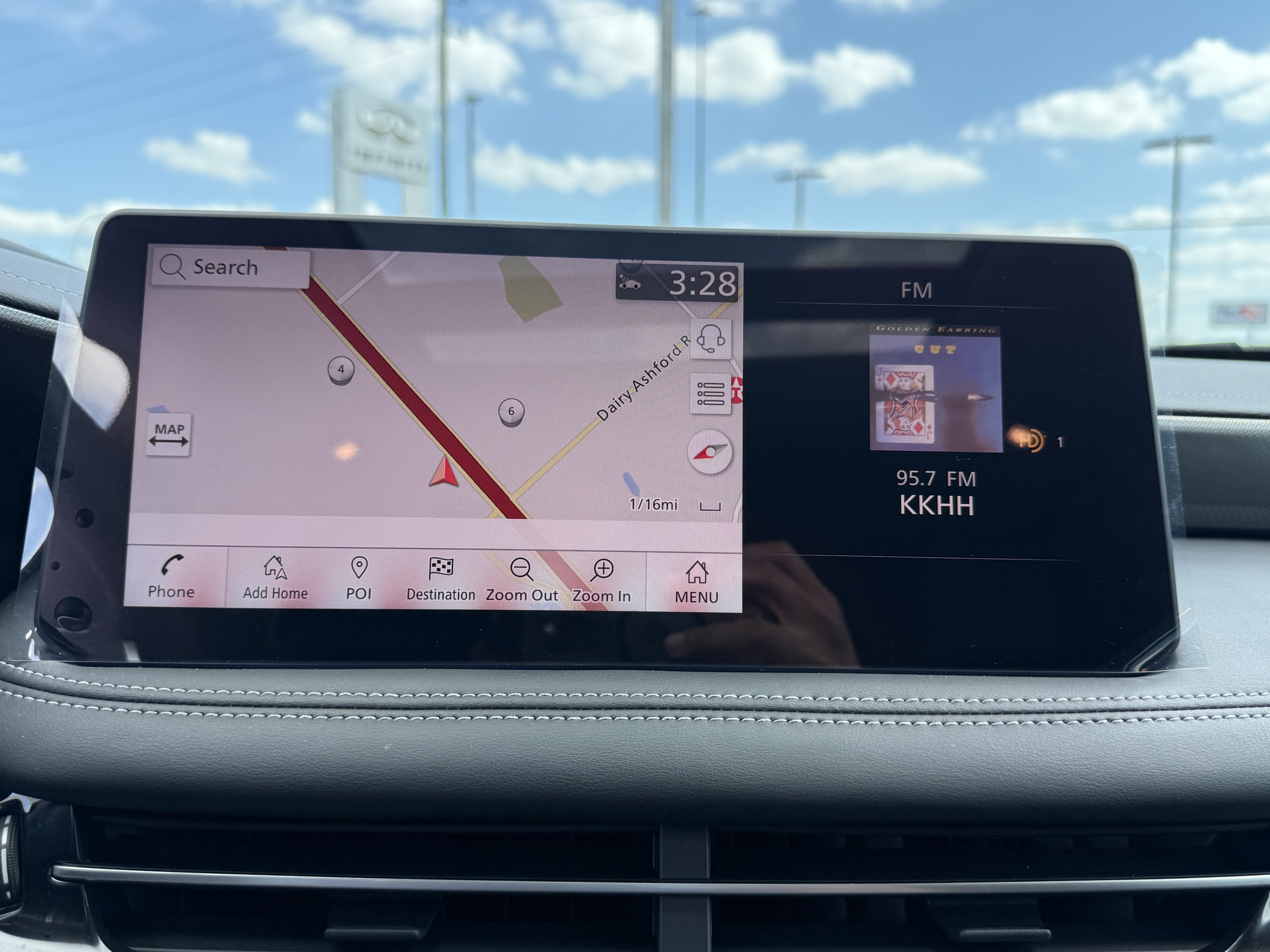 Certified 2025 INFINITI QX60 Luxe image 22