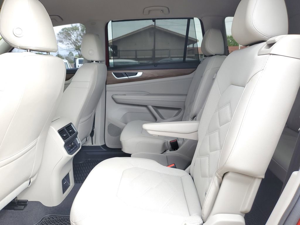 Used 2024 Volkswagen Atlas SE image 9