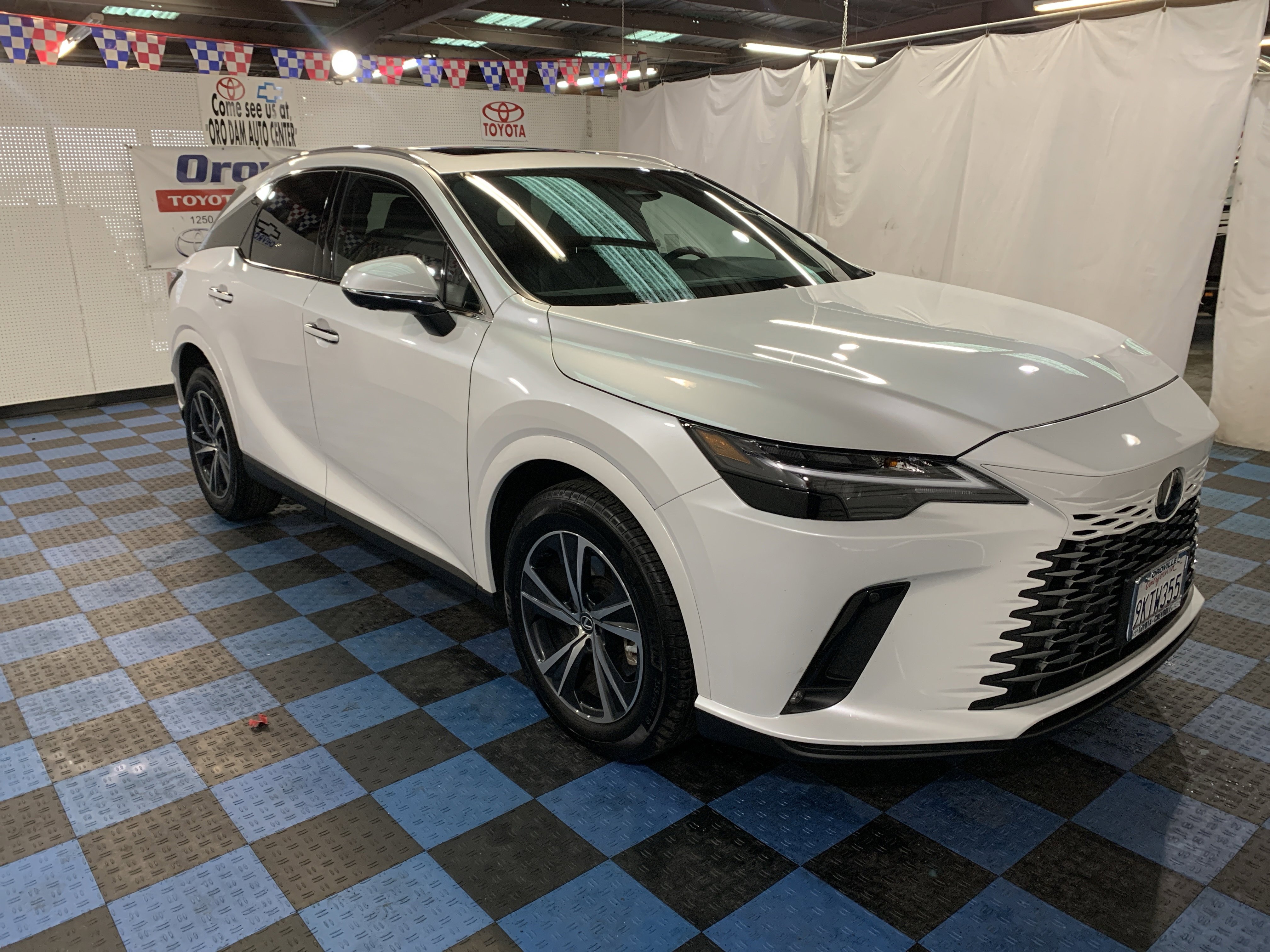 Used 2024 Lexus RX 350 Premium image 7