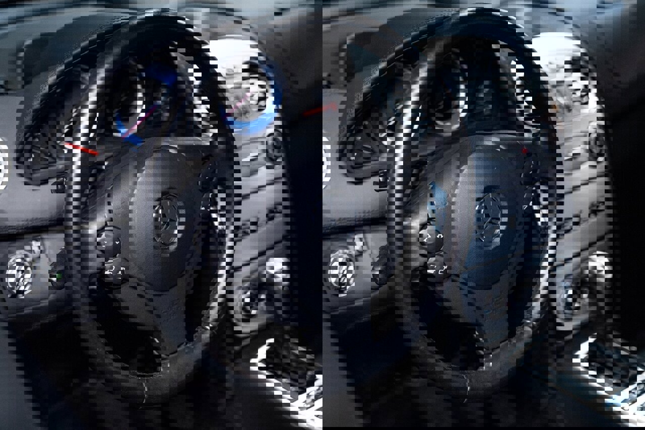 Used 2006 Mercedes-Benz SLR image 7