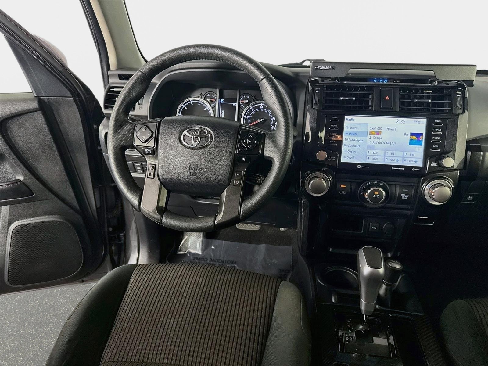 Used 2023 Toyota 4Runner TRD Off-Road AWD/4WD image 22