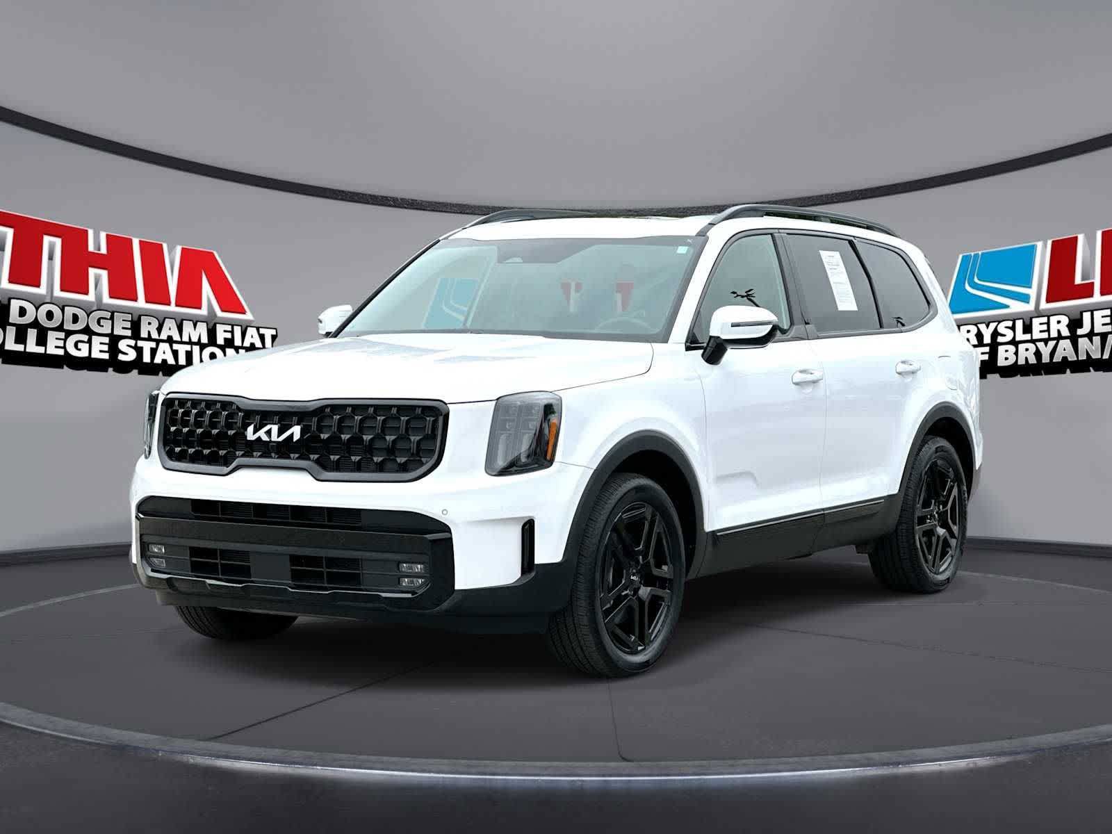Used 2024 Kia Telluride SX X-Line AWD/4WD image 1