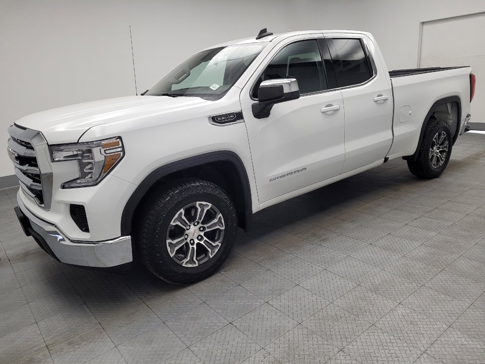 Used 2020 GMC Sierra 1500 SLE w/ Trailering Package image 2