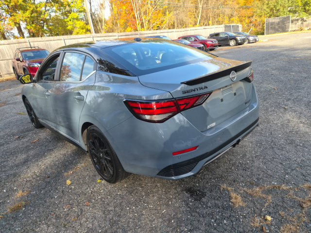 Used 2025 Nissan Sentra SR w/ SR Premium Package FWD image 8