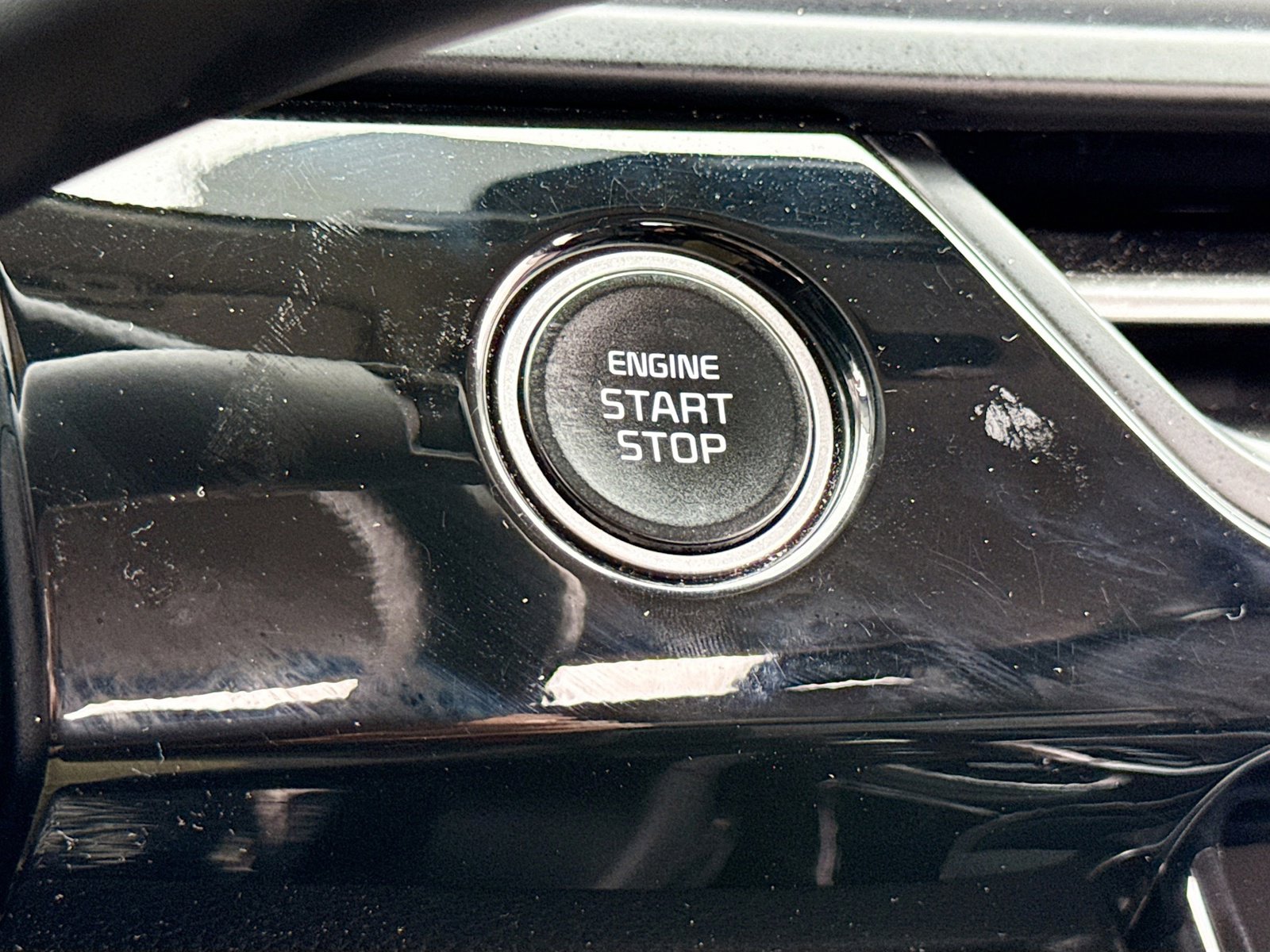 Used 2024 Kia Seltos X-Line image 9