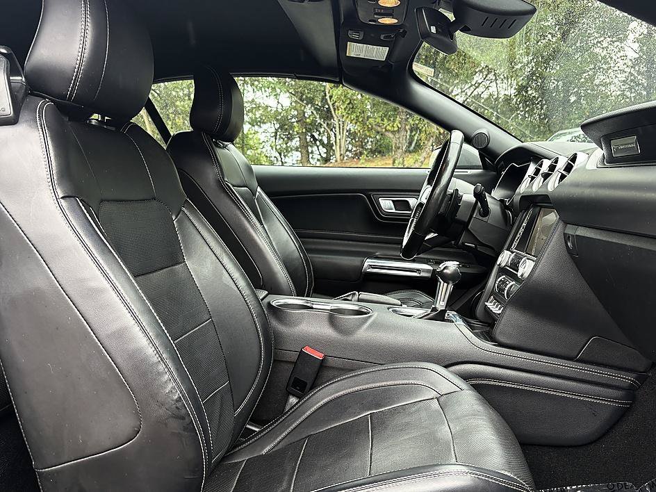 Used 2019 Ford Mustang GT Premium w/ Equipment Group 401A RWD image 12