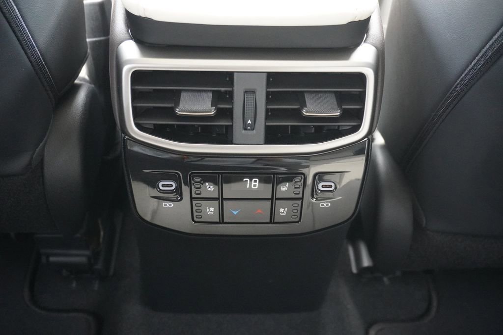 Used 2023 Lexus RX 350 Premium Plus w/ Accessory Package AWD/4WD image 35