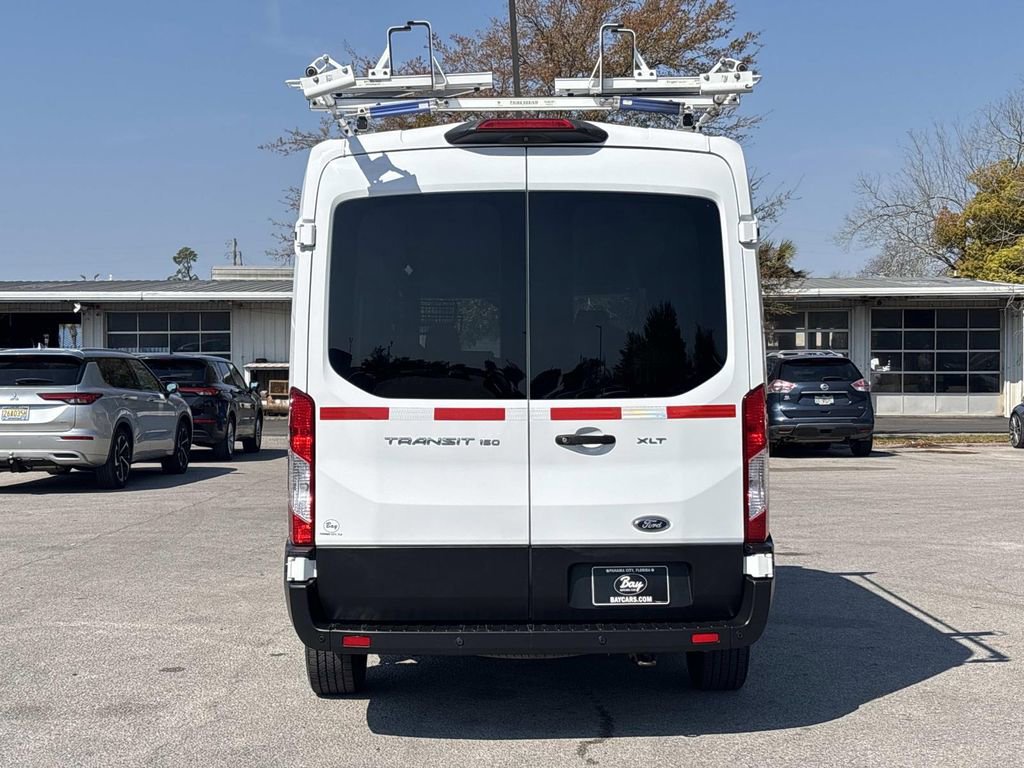 Used 2019 Ford Transit 150 XLT image 4