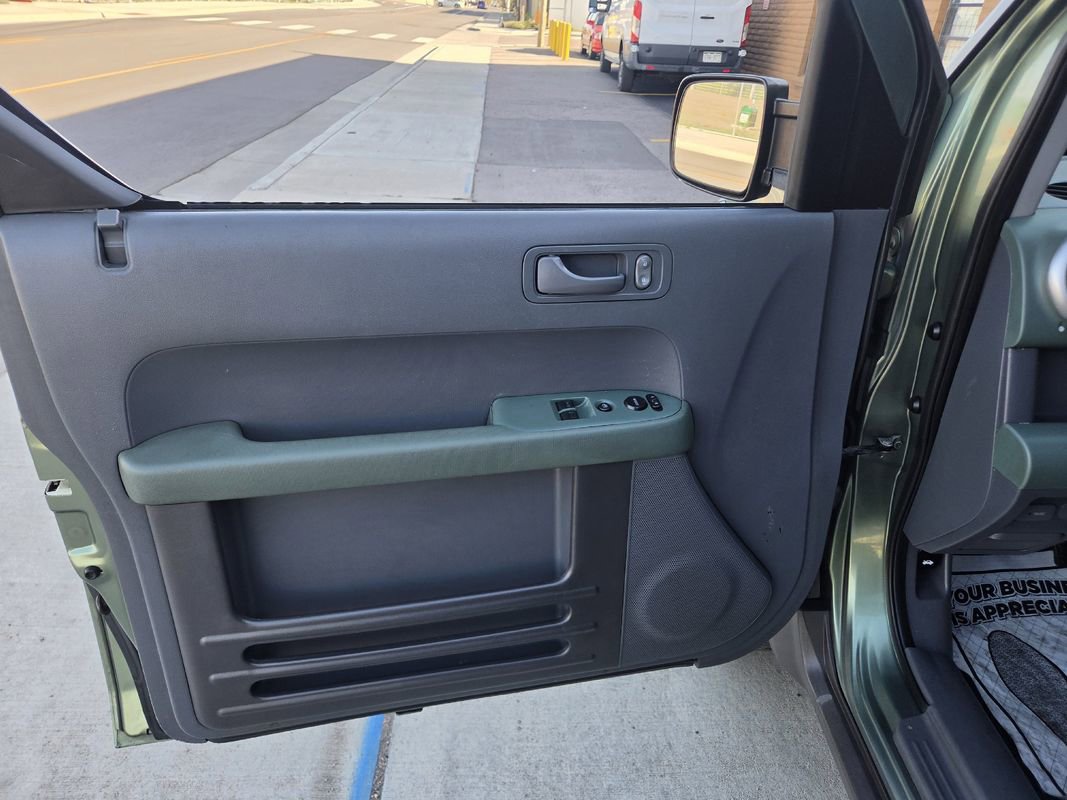 Used 2003 Honda Element EX image 18