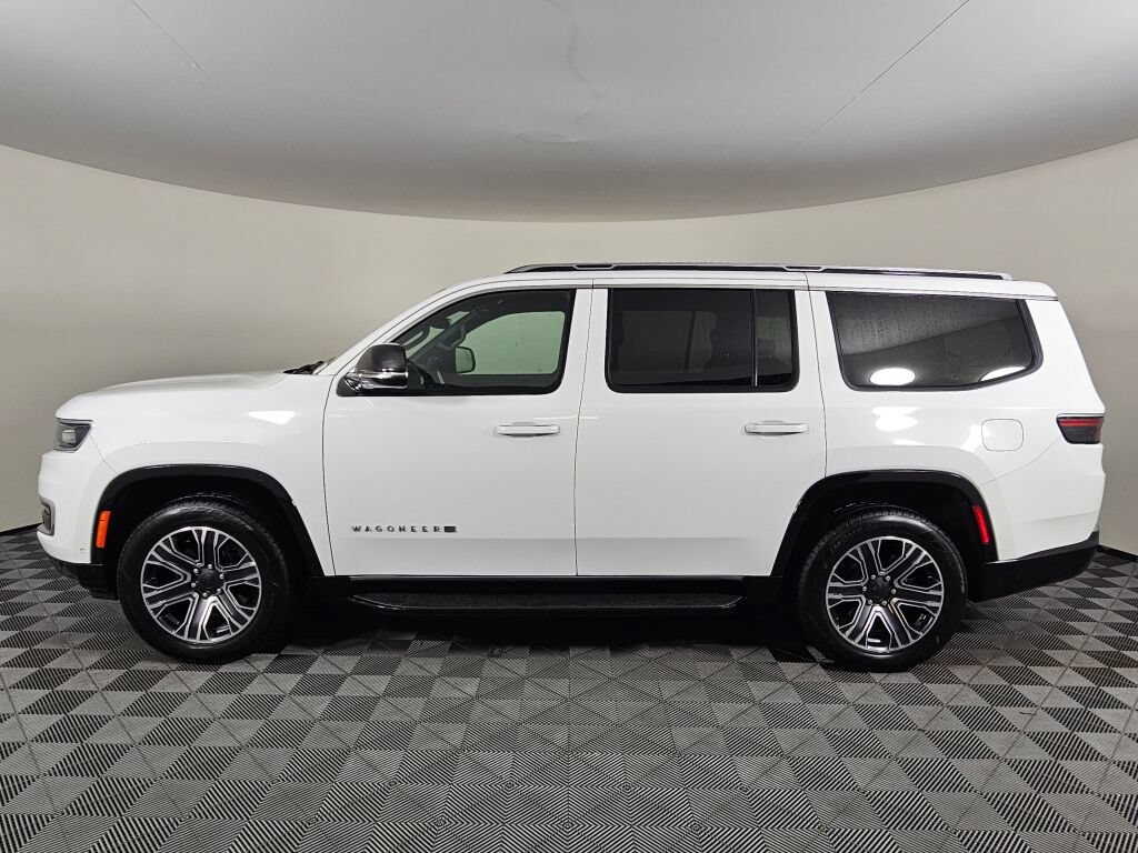 Used 2024 Jeep Wagoneer Series II AWD/4WD image 6