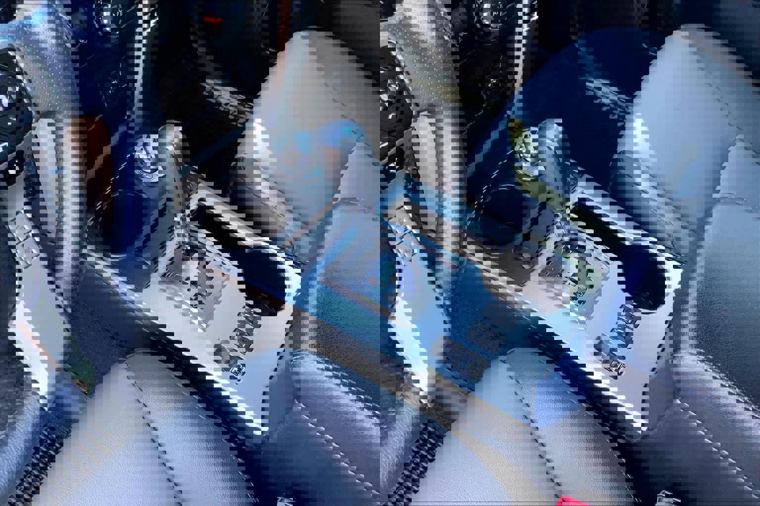 Used 2020 Toyota 4Runner SR5 Premium w/ Moonroof Package AWD/4WD image 17