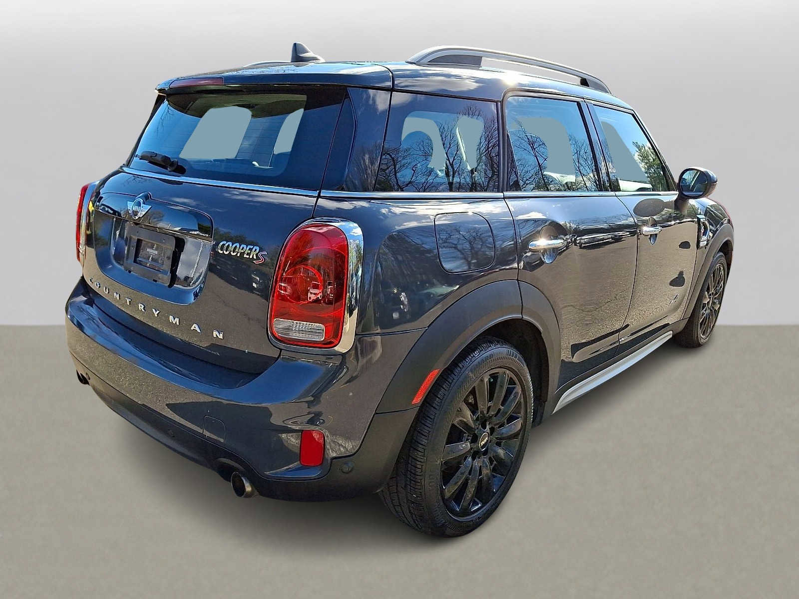 Used 2017 MINI Cooper Countryman S image 4