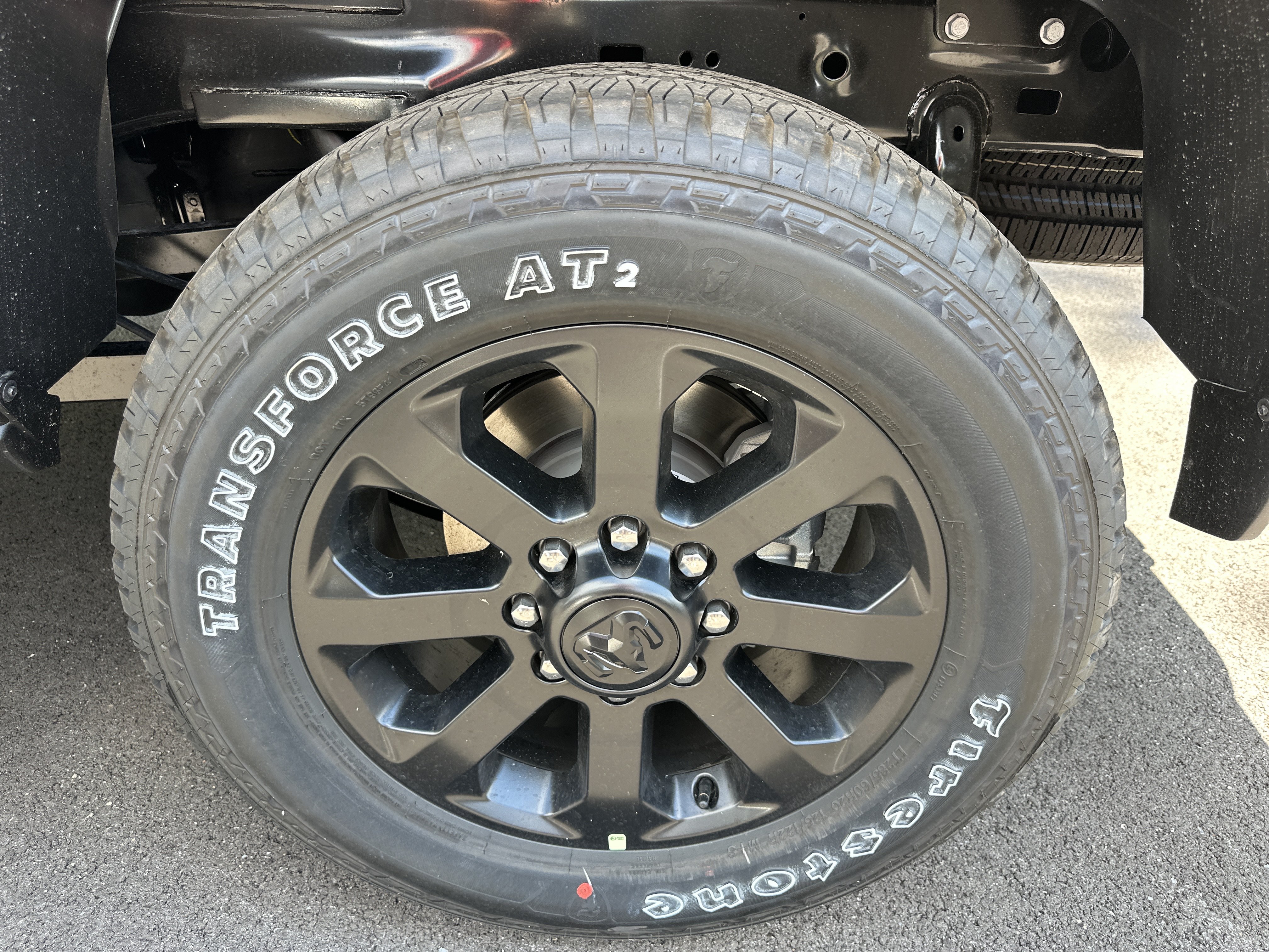 New 2026 RAM 2500 Laramie AWD/4WD image 34