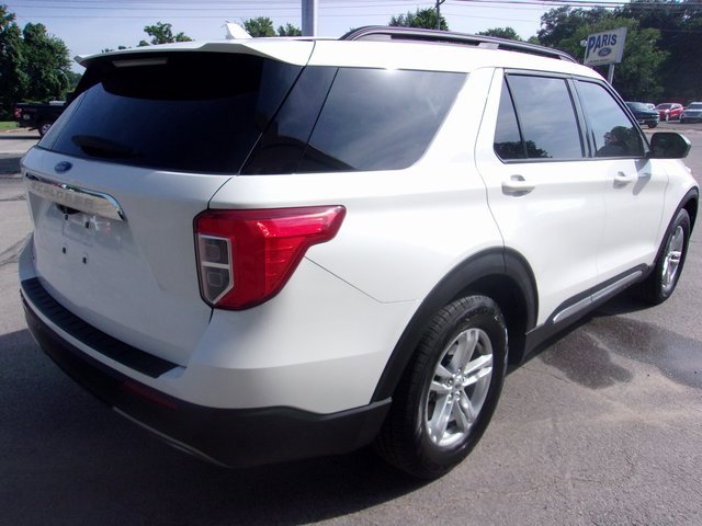 Used 2022 Ford Explorer XLT w/ Equipment Group 202A image 9