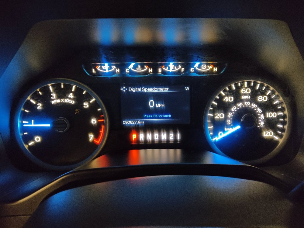 Used 2015 Ford F150 XLT w/ Equipment Group 302A Luxury image 23