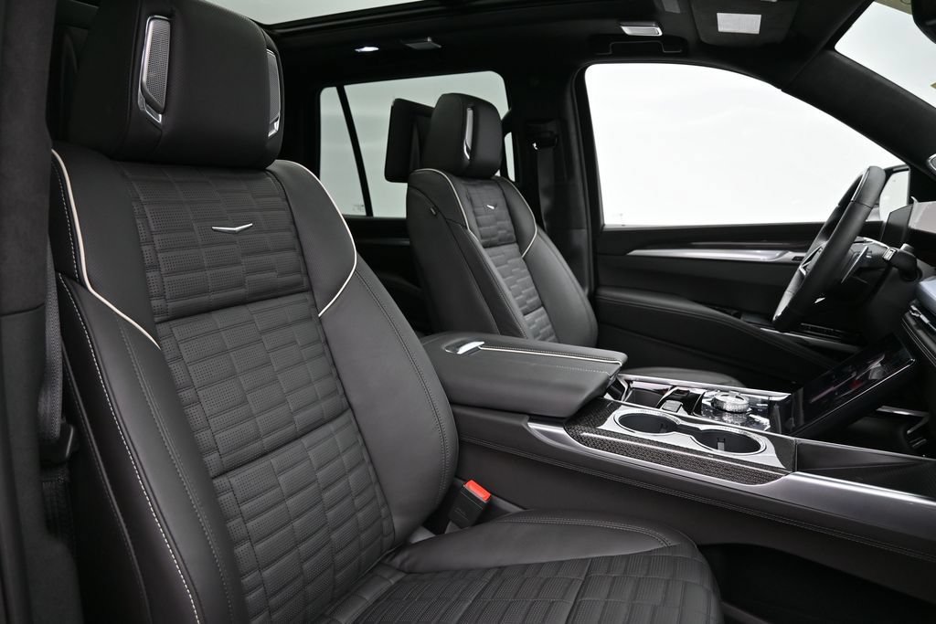 Certified 2026 Cadillac Escalade V w/ LPO, Floor Liner Package AWD/4WD image 42