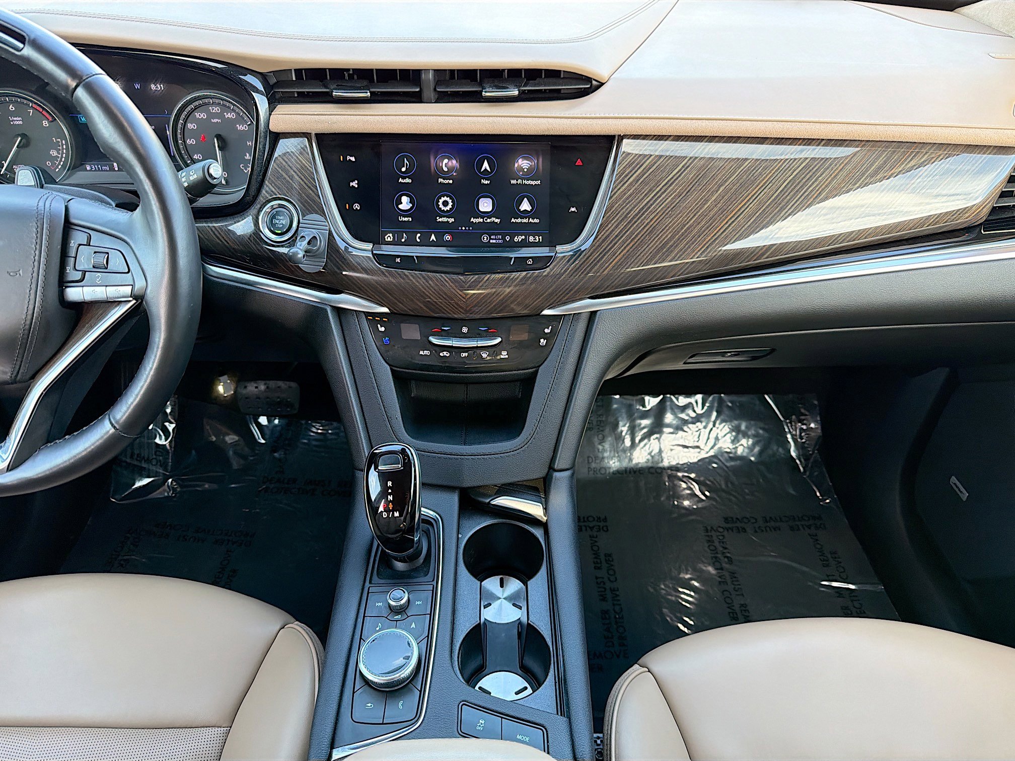 Used 2024 Cadillac XT6 Premium Luxury w/ Platinum Package AWD/4WD image 19