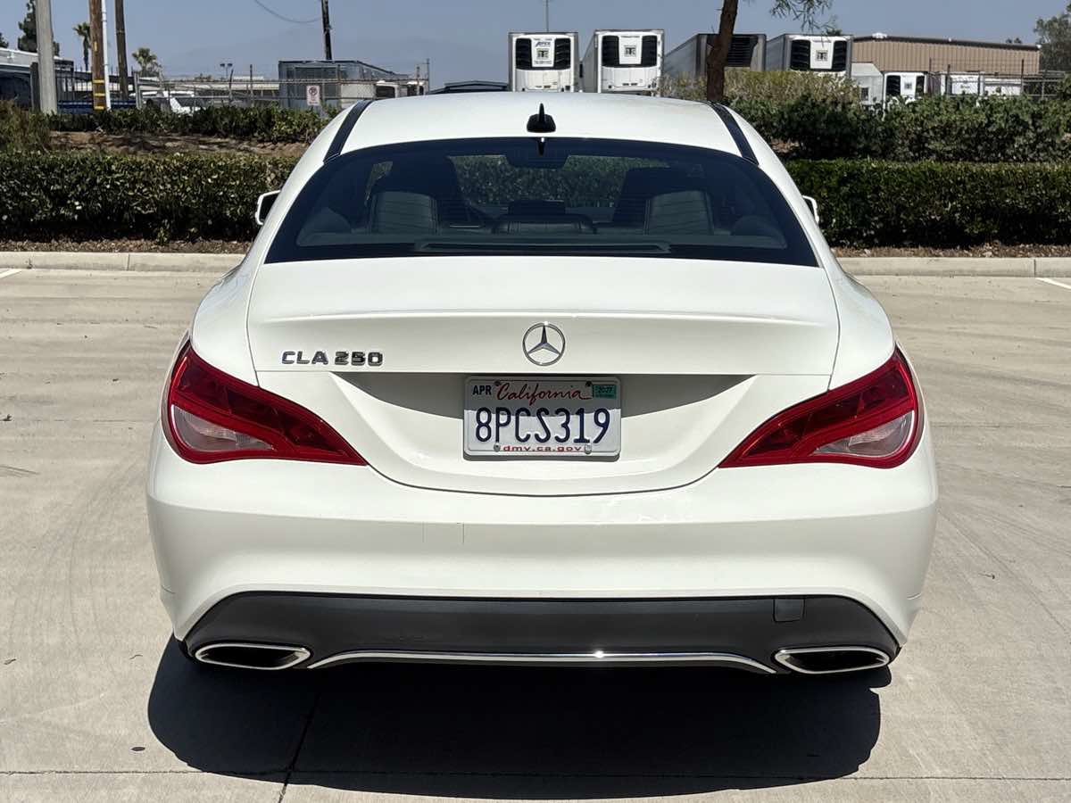 Used 2018 Mercedes-Benz CLA 250 image 4