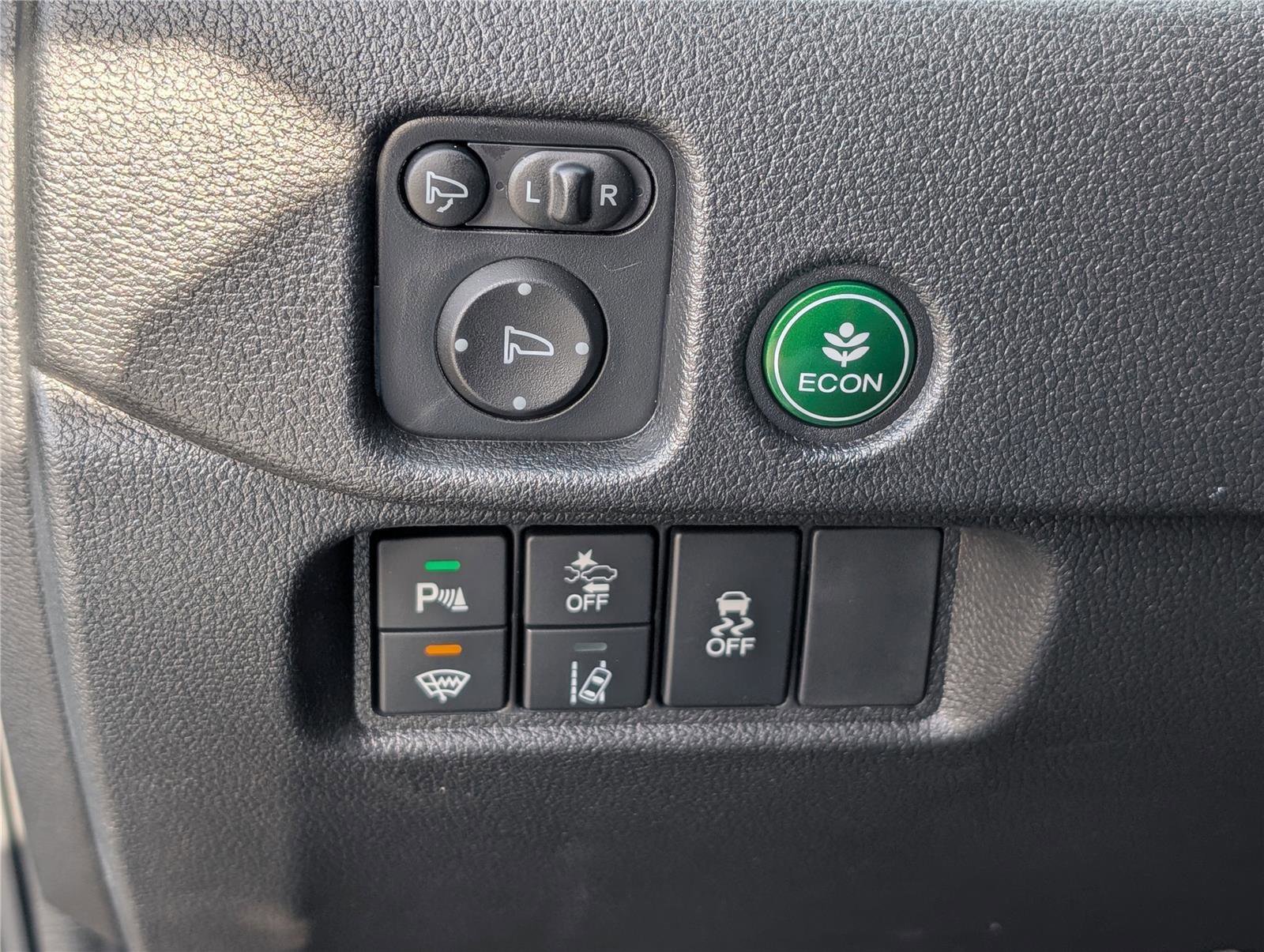 Used 2025 Honda Passport Black Edition image 24