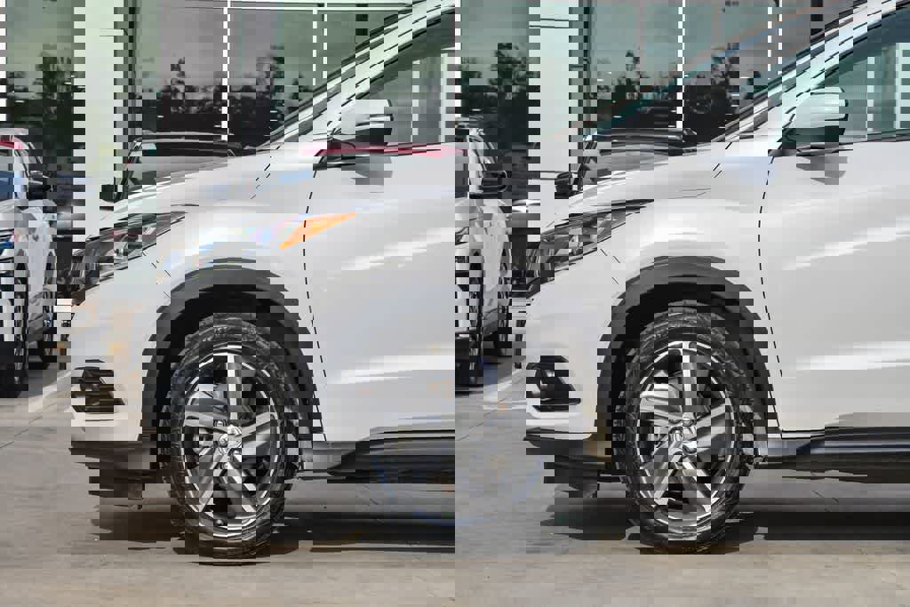 Used 2021 Honda HR-V EX image 10