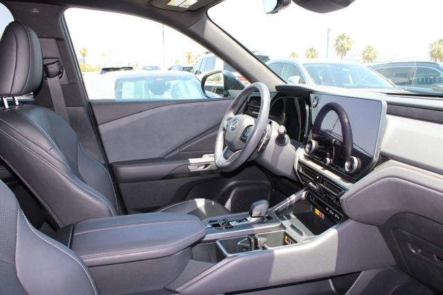 Certified 2024 Lexus TX 350 FWD w/ Captains Chair Package image 5