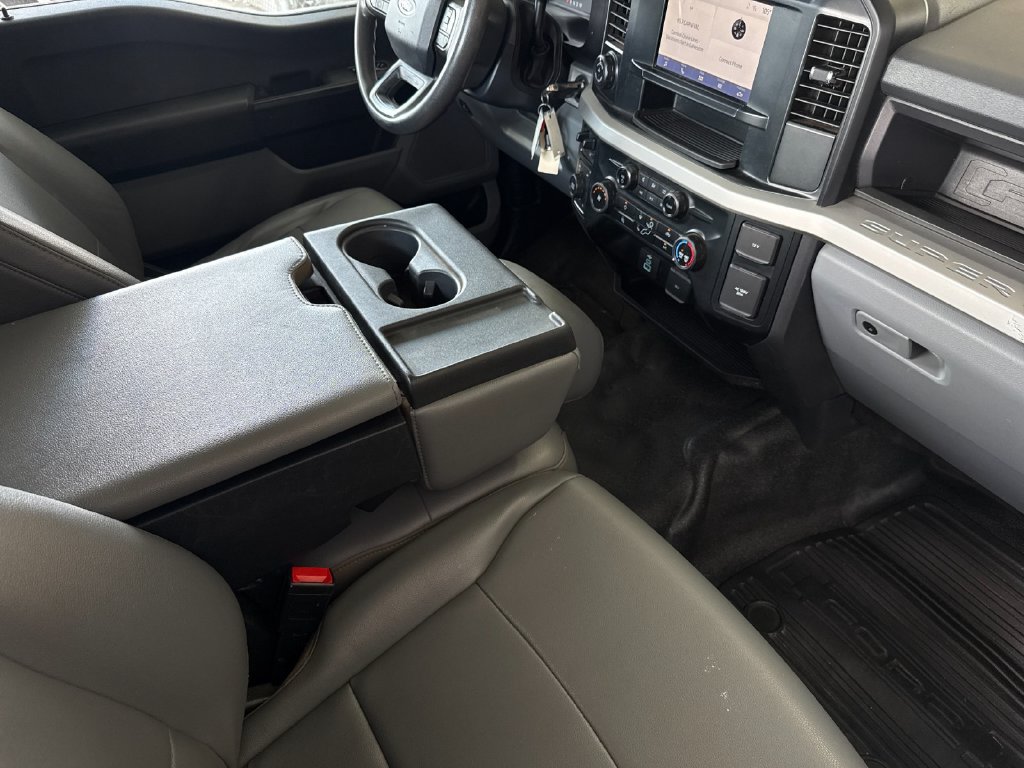 Used 2023 Ford F250 XL w/ 360-Degree Camera Package AWD/4WD image 12
