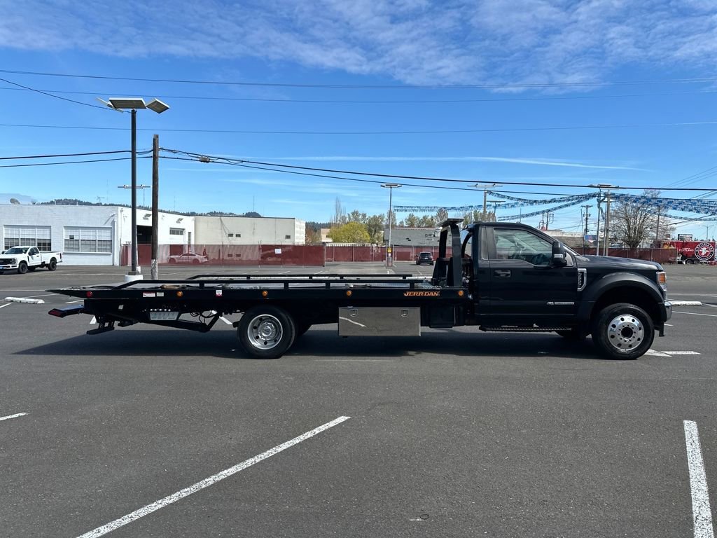Used 2022 Ford F600 2WD Regular Cab Super Duty image 7