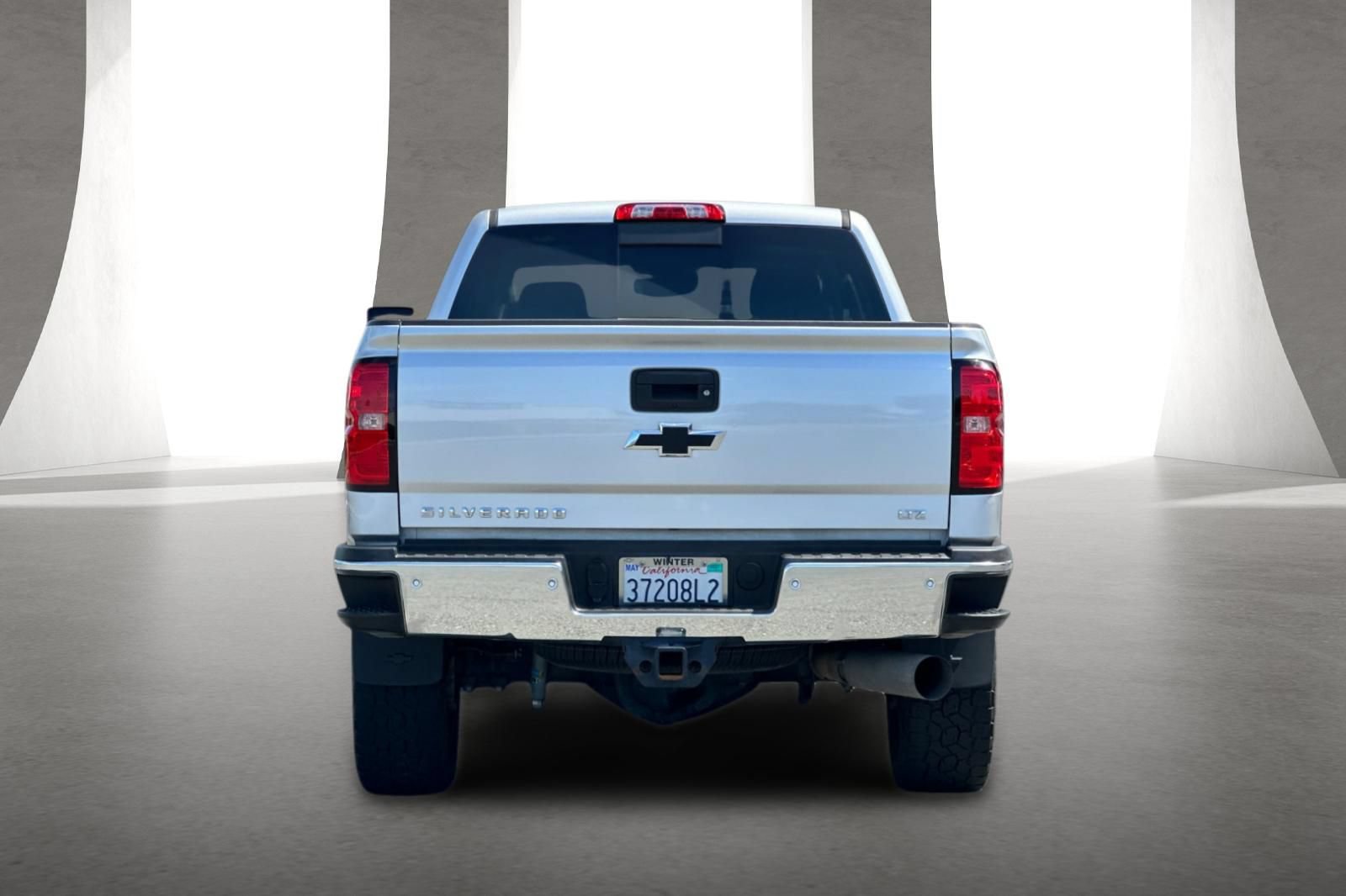 Used 2018 Chevrolet Silverado 2500 LTZ w/ Duramax Plus Package AWD/4WD image 5