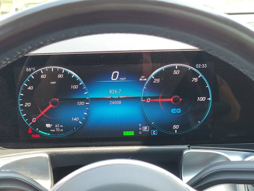 Used 2023 Mercedes-Benz EQB 300 4MATIC w/ Pinnacle Package image 32