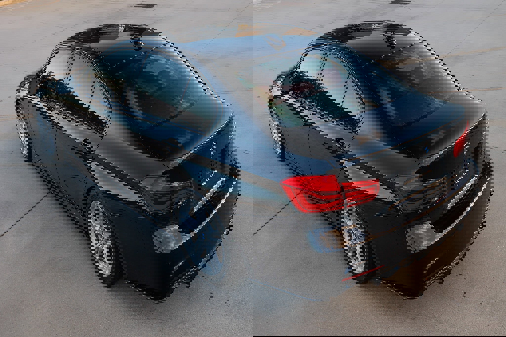 Used 2017 BMW 340i xDrive Sedan image 10