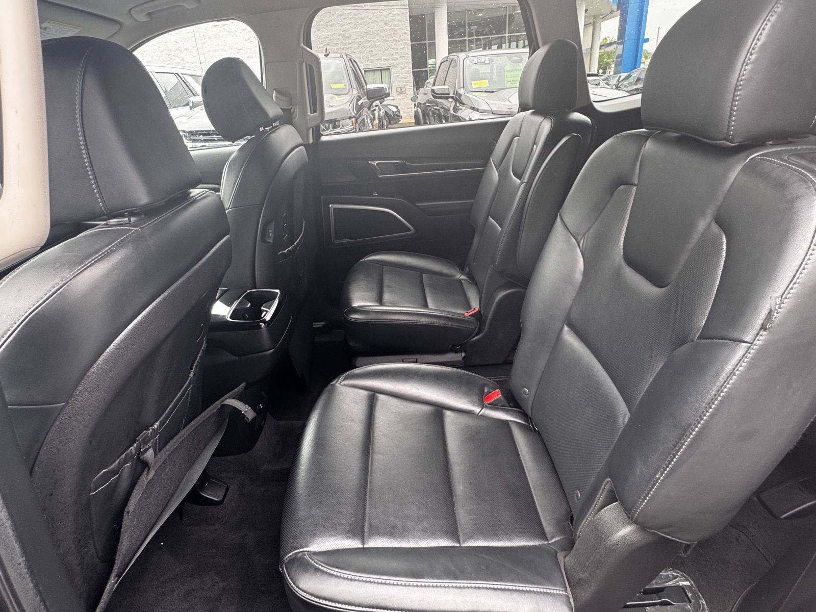 Used 2023 Kia Telluride S AWD/4WD image 11