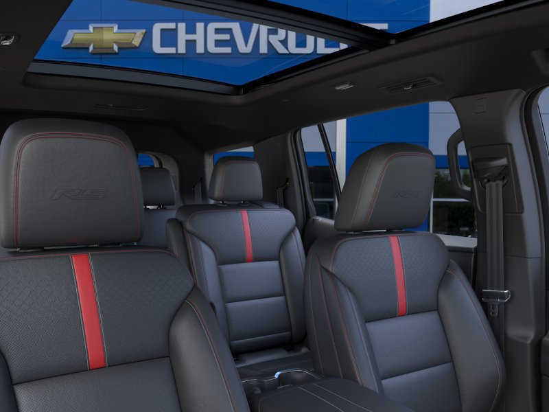 New 2027 Chevrolet Traverse RS w/ LPO, Floor Liner Package AWD/4WD image 48