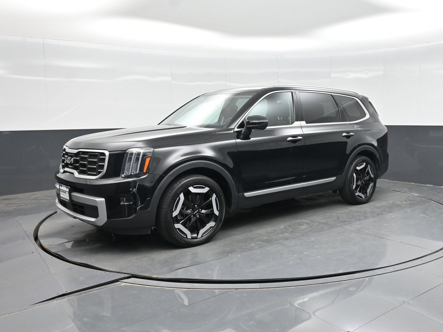 Used 2024 Kia Telluride S w/ S Sunroof Package FWD image 24