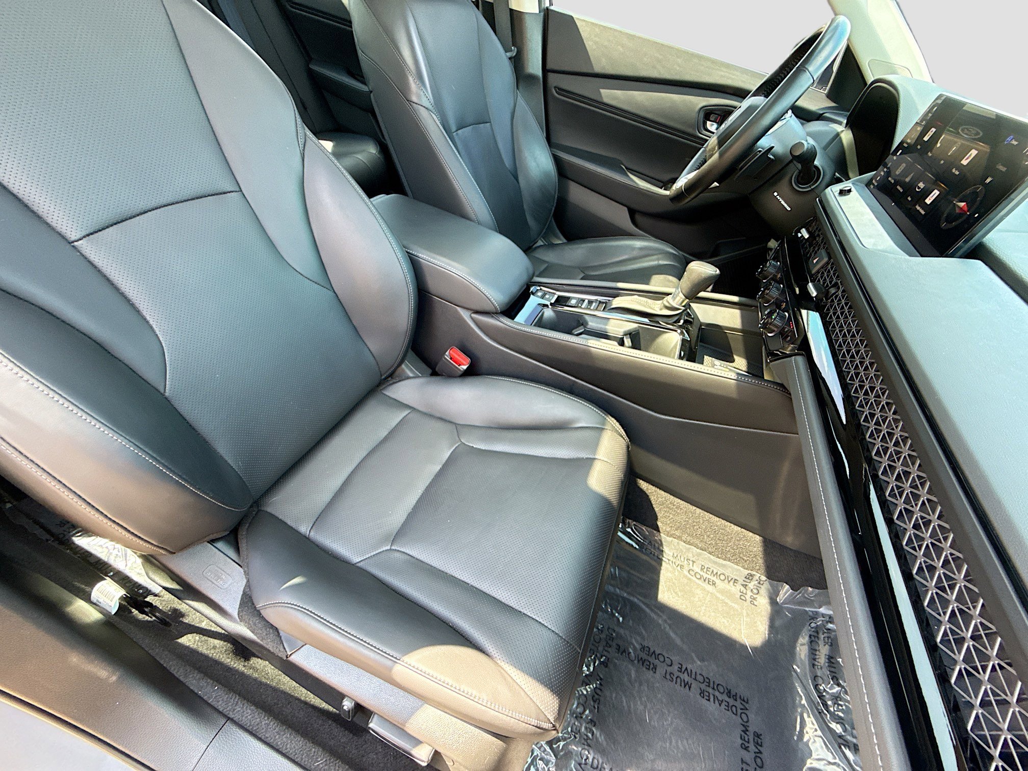 Used 2023 Honda Accord Touring image 14