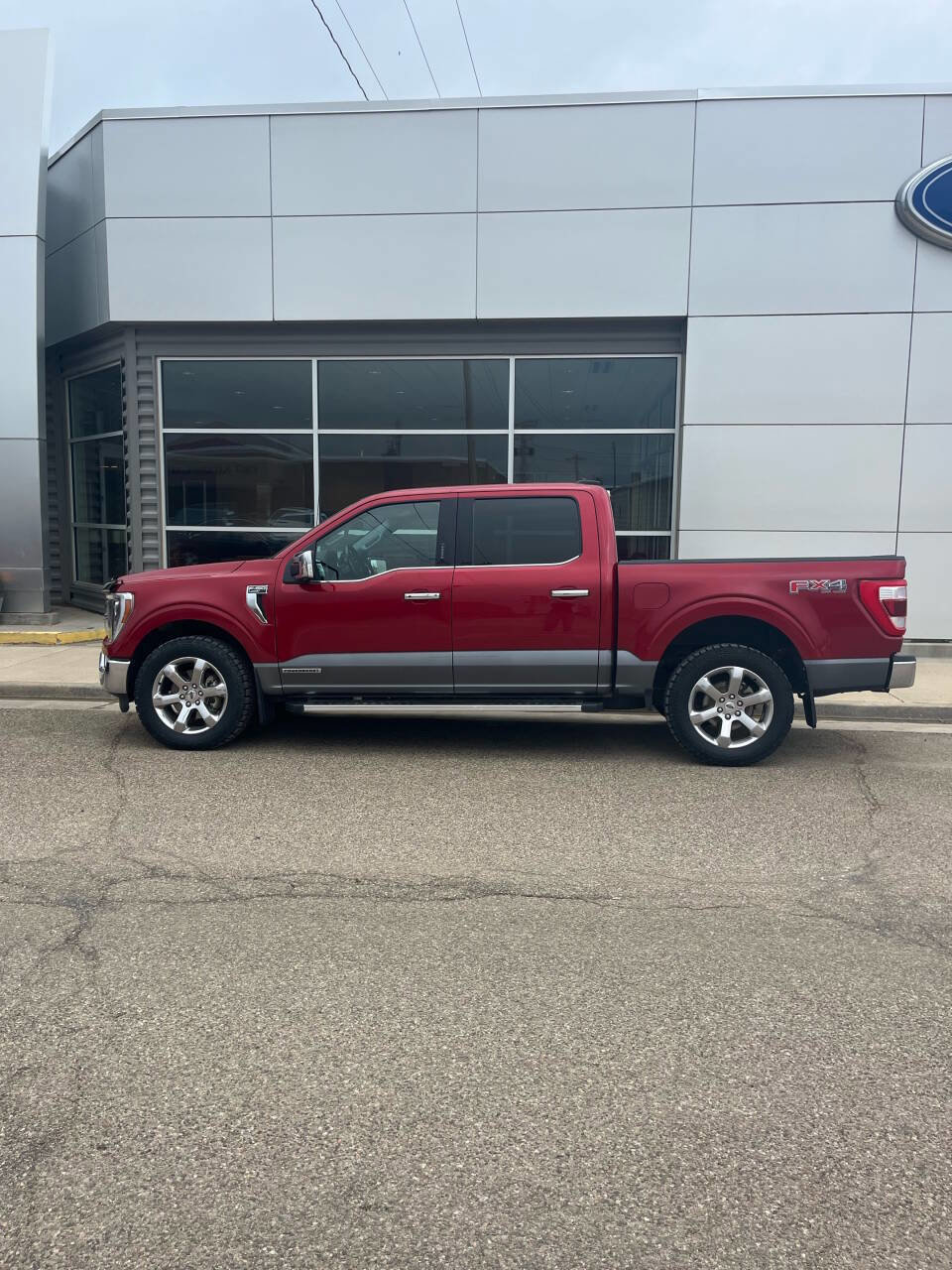 Used 2023 Ford F150 Lariat w/ Equipment Group 502A High image 20