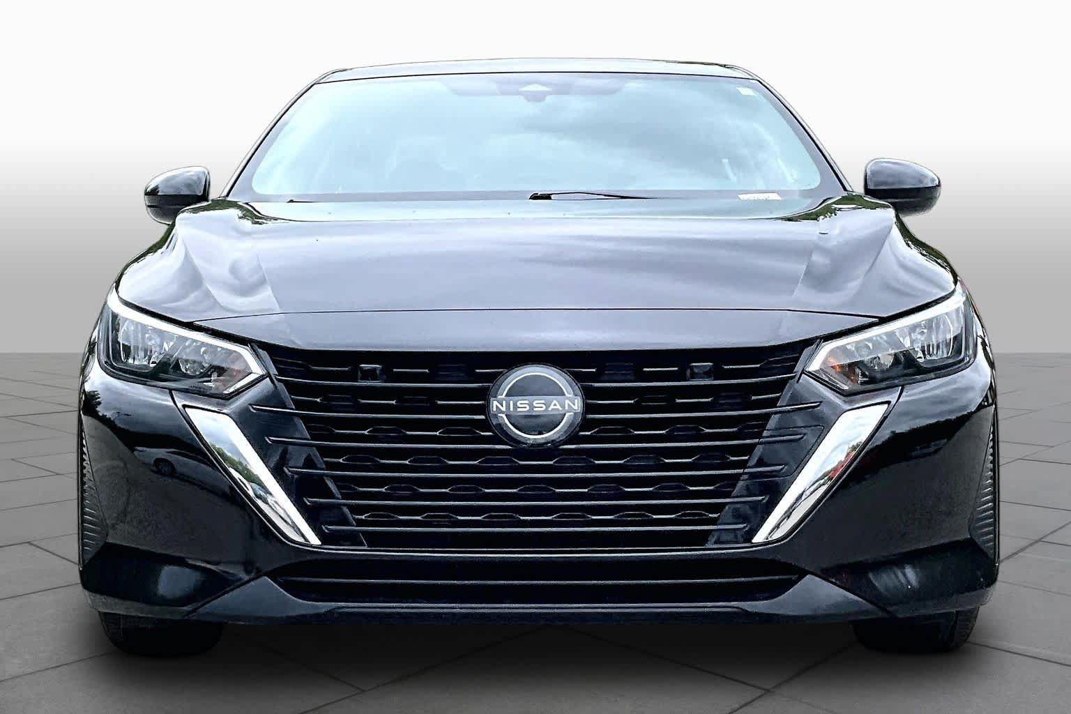 Used 2024 Nissan Sentra SV FWD image 4