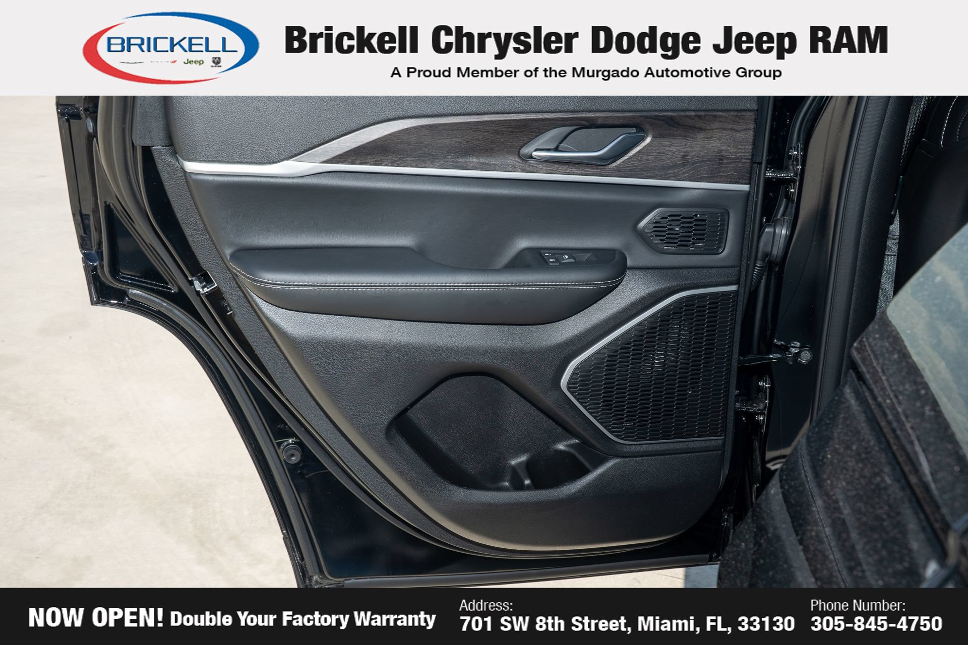Used 2026 Jeep Grand Cherokee Limited RWD image 12