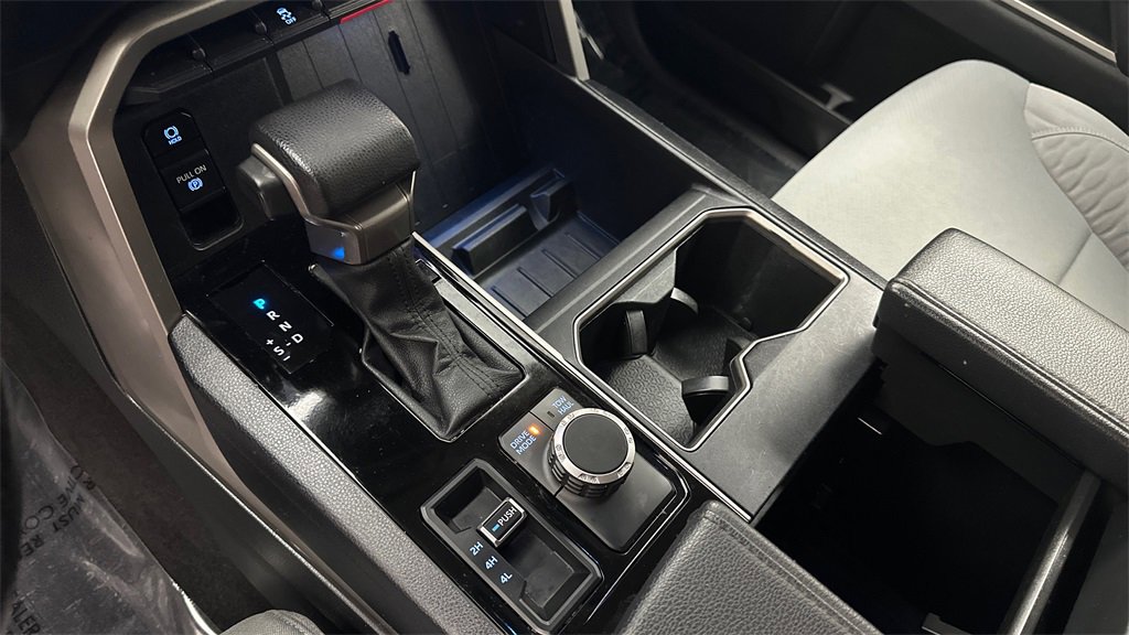 Used 2022 Toyota Tundra SR5 image 12