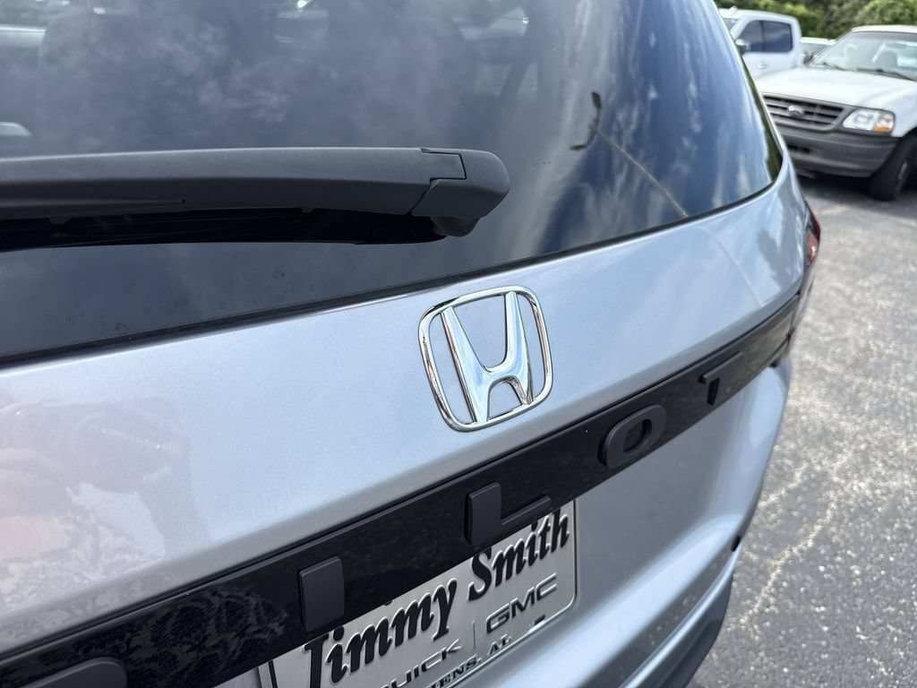 Used 2025 Honda Pilot TrailSport image 38