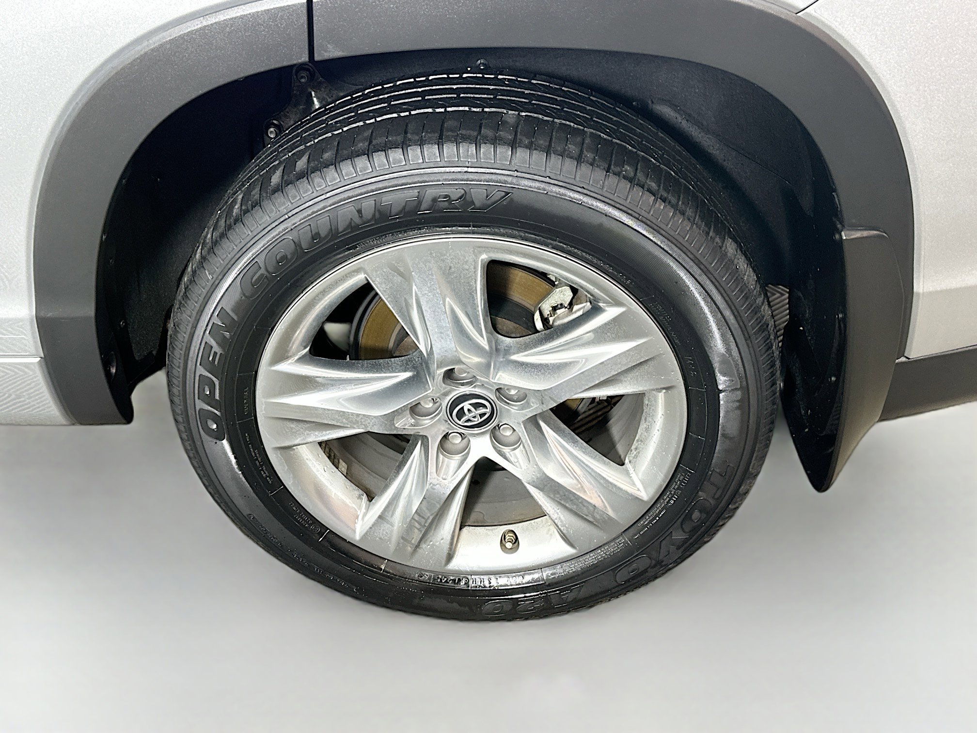 Used 2017 Toyota Highlander Limited image 34