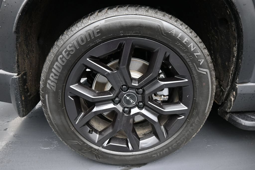 Certified 2025 Honda Pilot Touring image 35