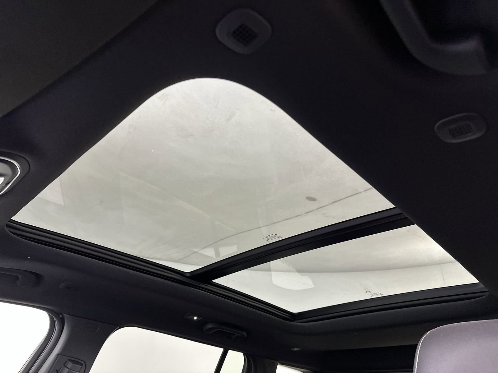 Used 2024 Jeep Grand Cherokee Limited 4xe image 22