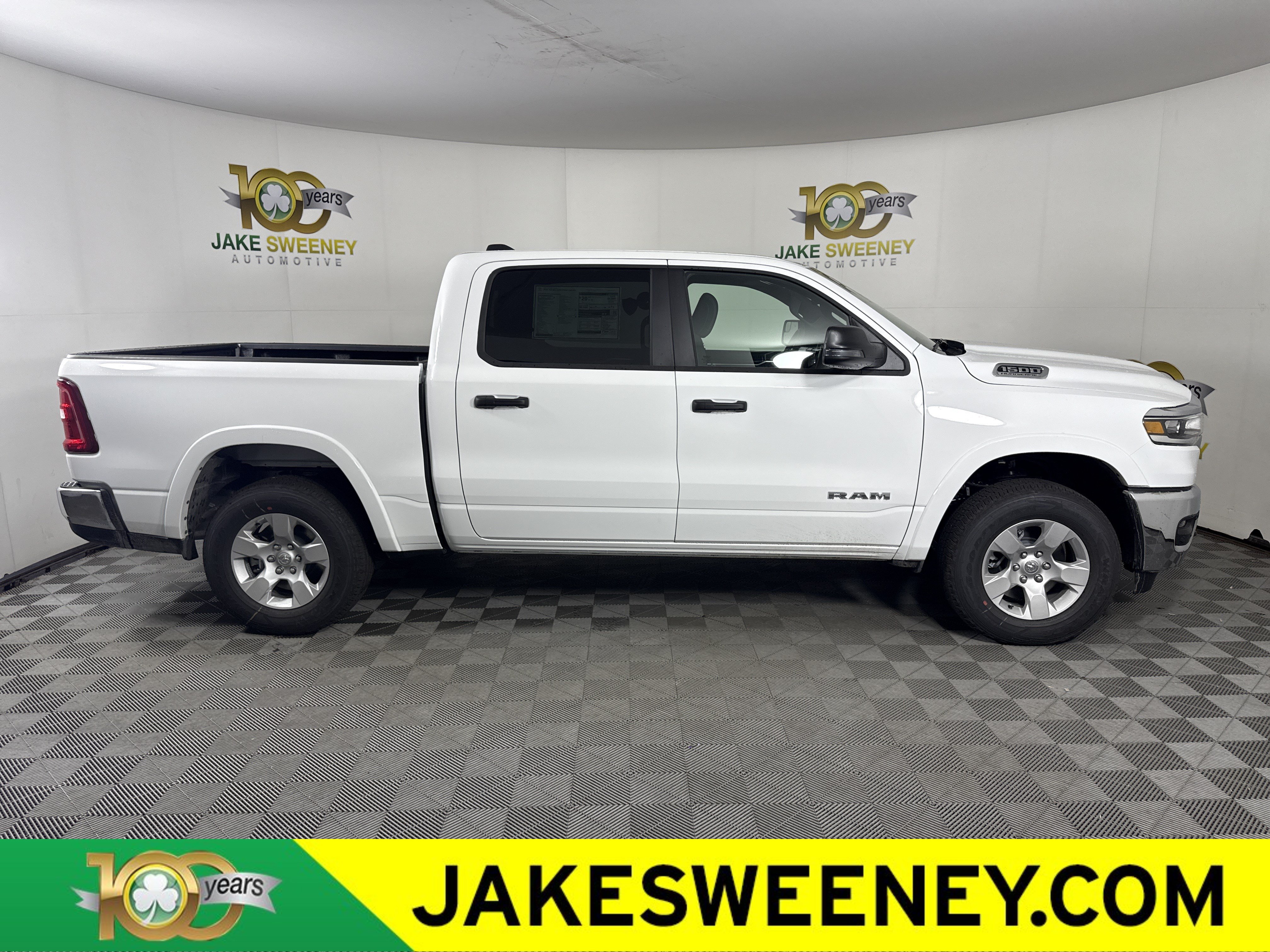 New 2026 RAM 1500 Big Horn AWD/4WD image 11