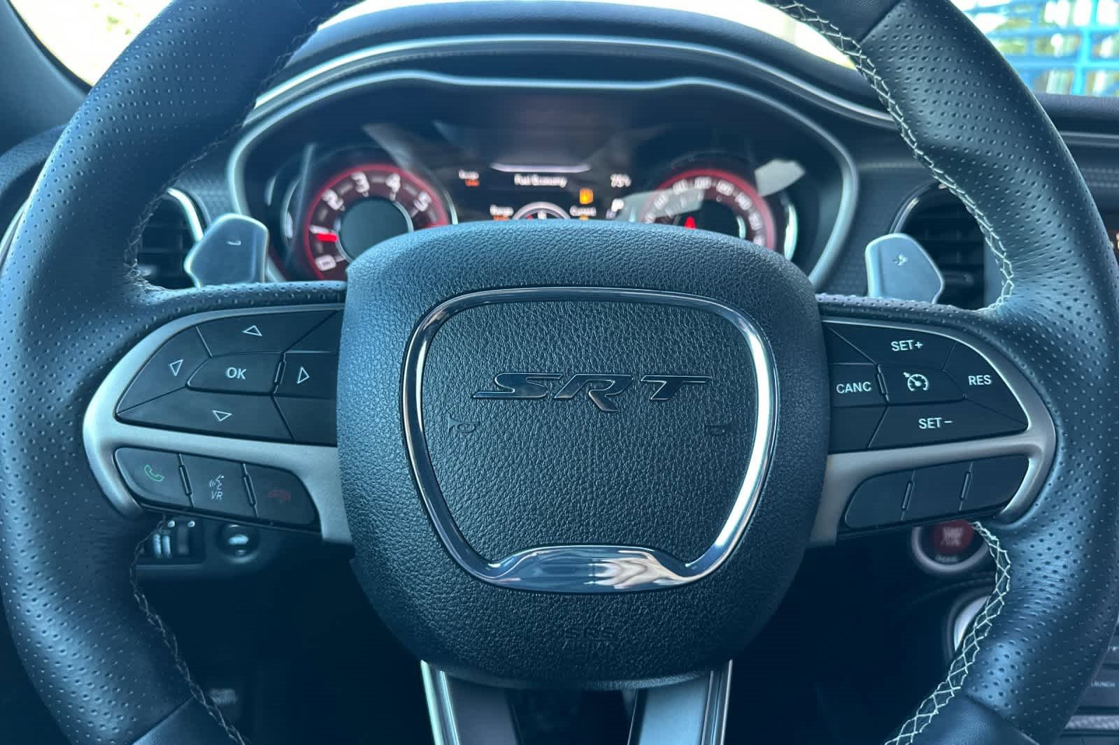 Used 2015 Dodge Challenger SRT Hellcat image 22