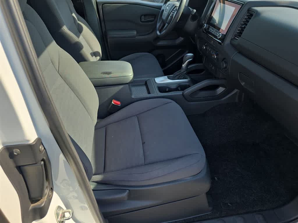 Used 2022 Nissan Frontier S RWD image 13