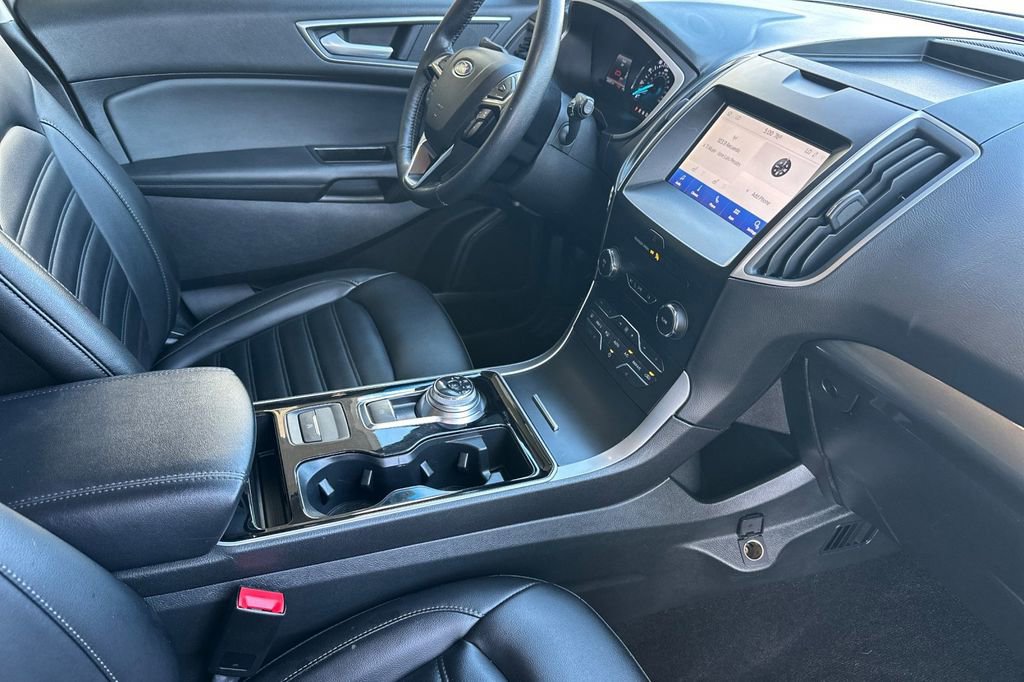 Certified 2020 Ford Edge SEL FWD image 18