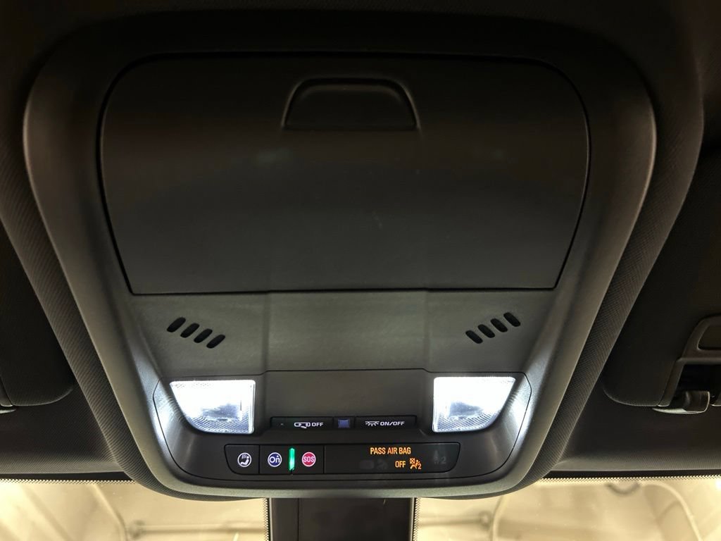 Used 2024 Chevrolet Equinox RS FWD image 25