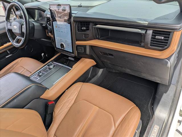 Used 2023 Ford Expedition Max Platinum AWD/4WD image 17
