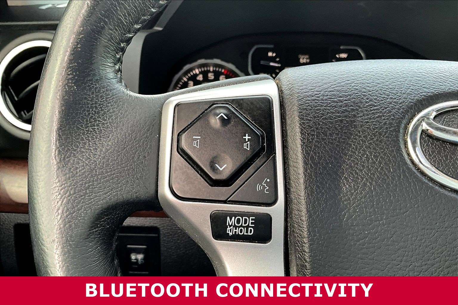 Used 2021 Toyota Tundra Limited w/ Limited Premium Package AWD/4WD image 12